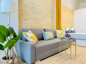 Beautiful Flat NEXT the BEACH